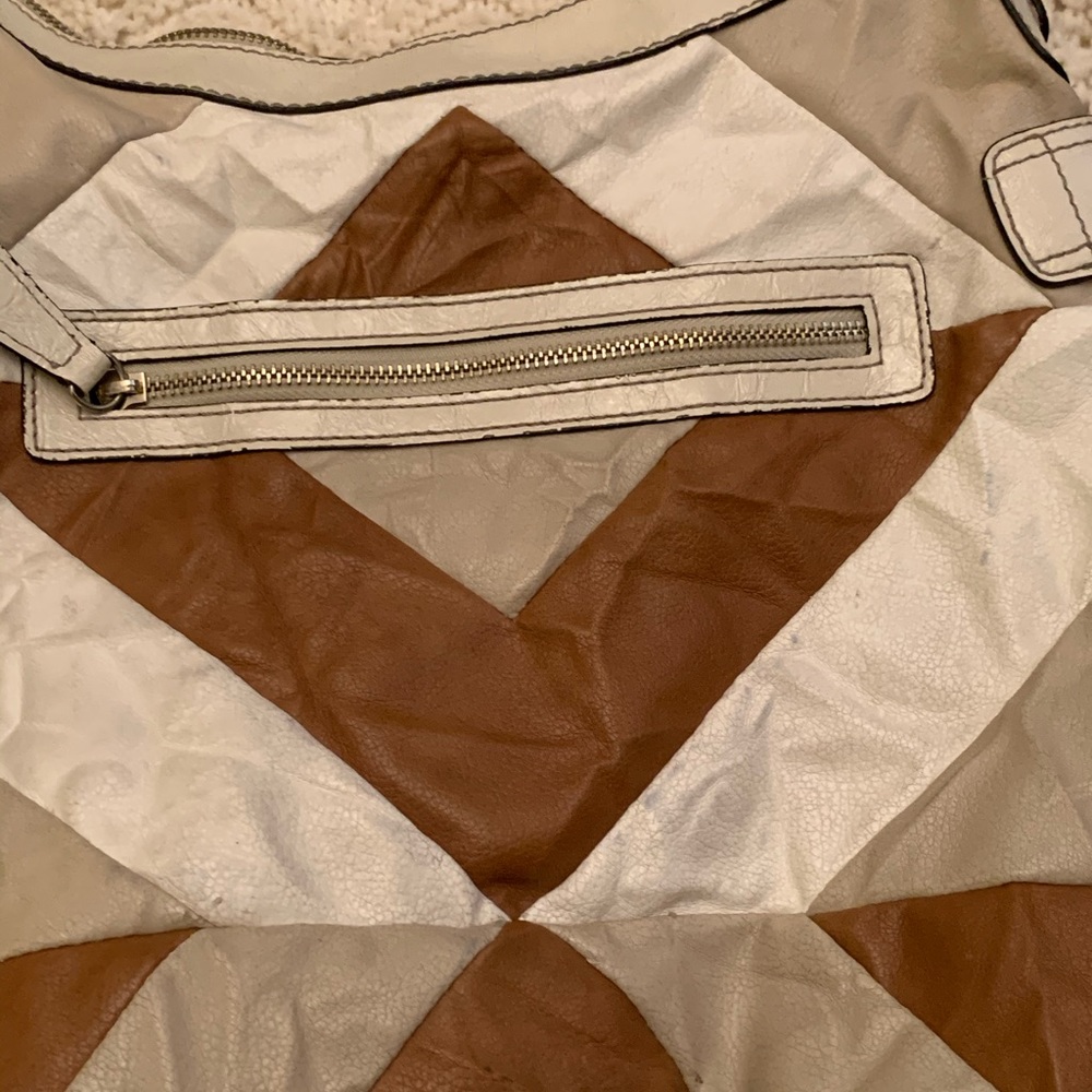 Euc Guess Brown White Tan Leather Shoulder Bag Pu… - image 2